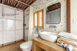Room No 5-5 (website)